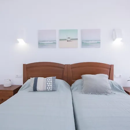 Edificio Oceanic Apartment